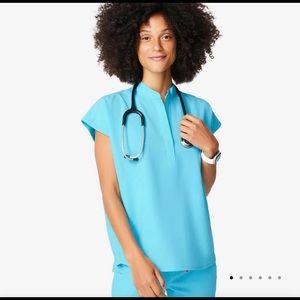 Figs Scrubs Neon Blue XL Rafaela Top